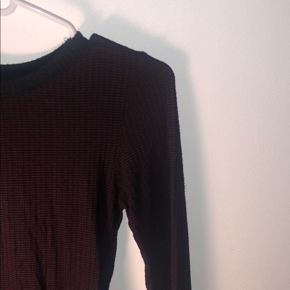 Me to We /PacSun thin long sleeve